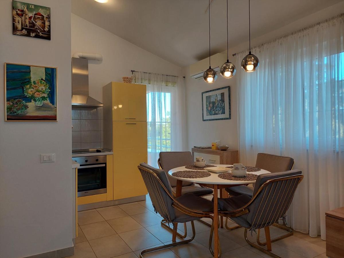 Appartement Lana à Fažana Extérieur photo