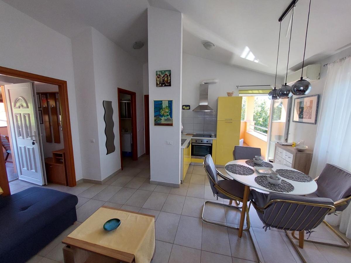 Appartement Lana à Fažana Extérieur photo