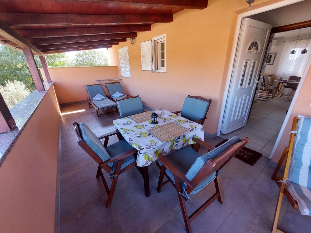 Appartement Lana à Fažana Extérieur photo